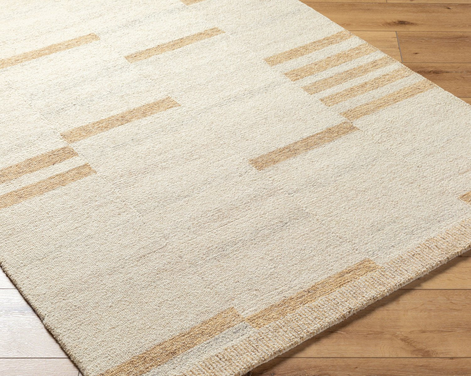 LIVABLISS MAX HANDMADE RUG - Rugs