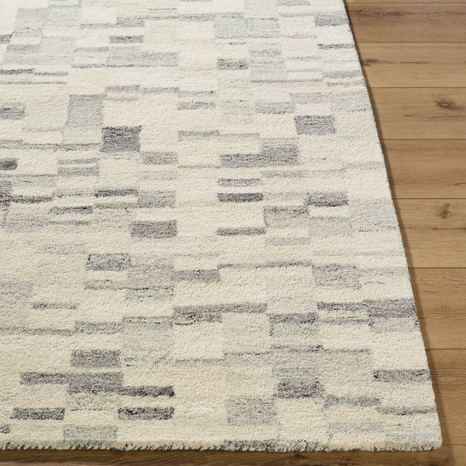 LIVABLISS MAX HANDMADE RUG - Rugs