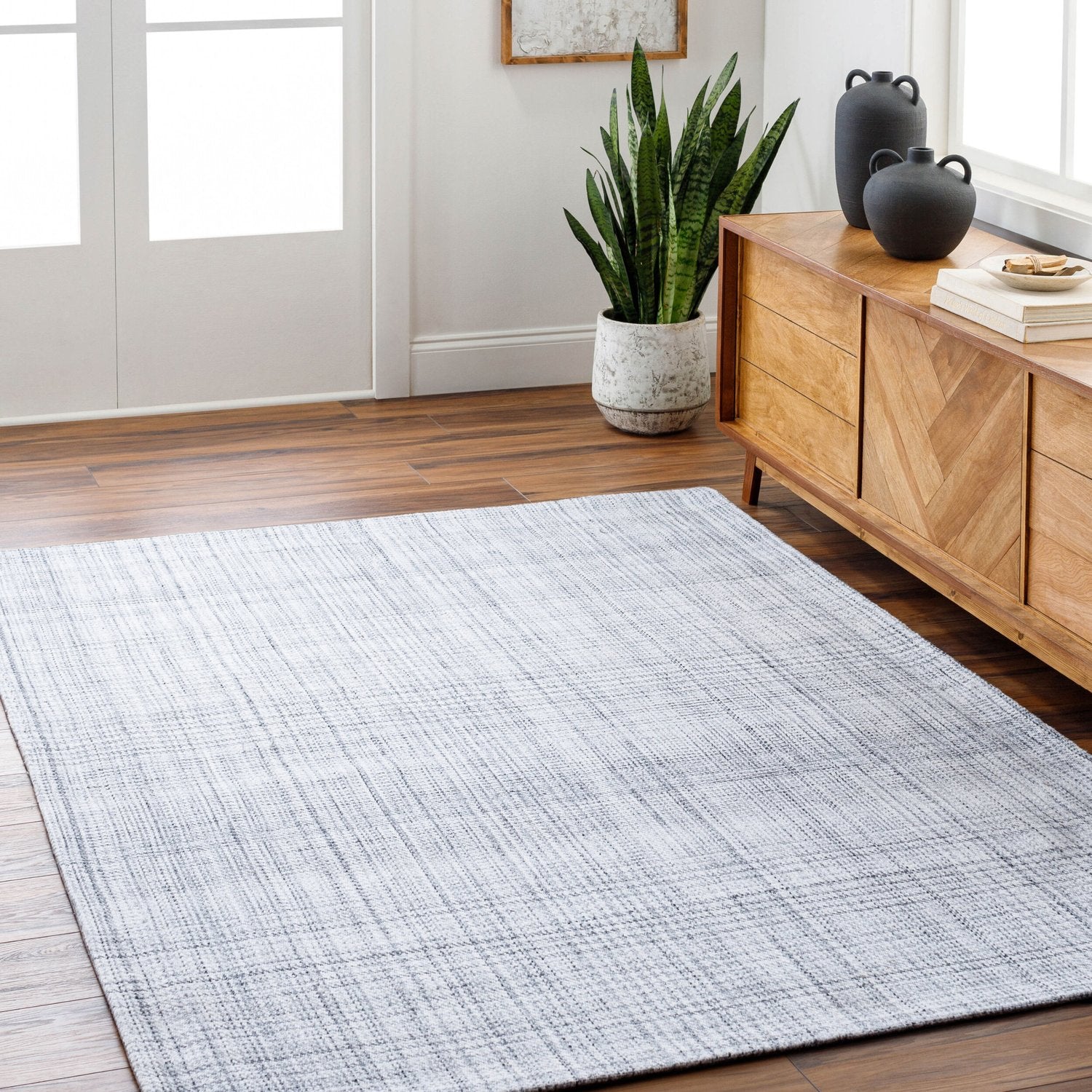 LIVABLISS SAMMY HANDMADE RUG - Rugs