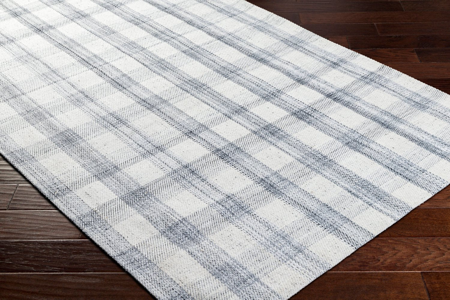 LIVABLISS SAMMY HANDMADE RUG - Rugs