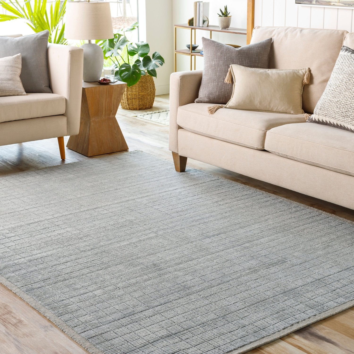 SURYA CARRE HANDMADE RUG - Rugs