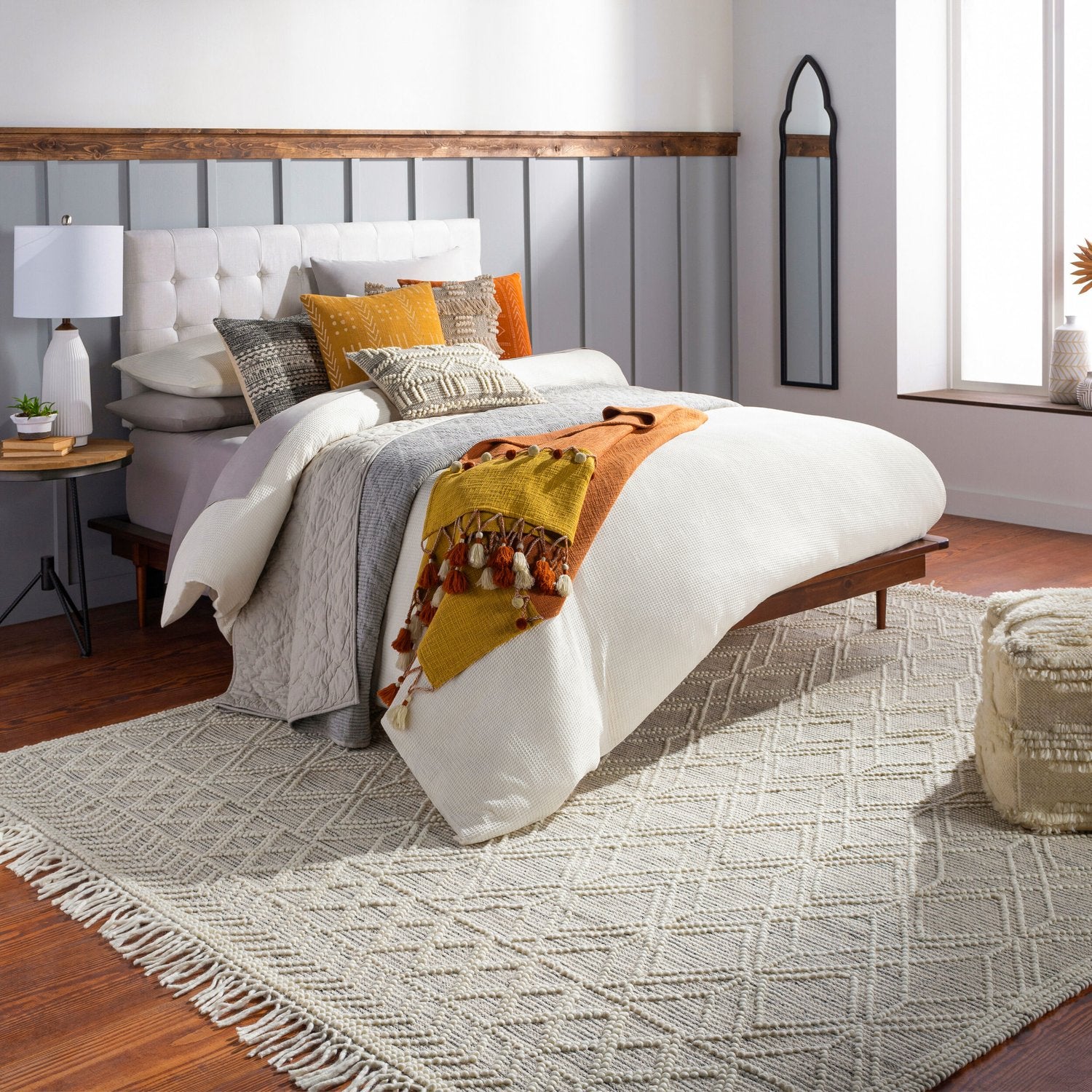 LIVABLISS CASA DECAMPO HANDMADE RUG - Rugs