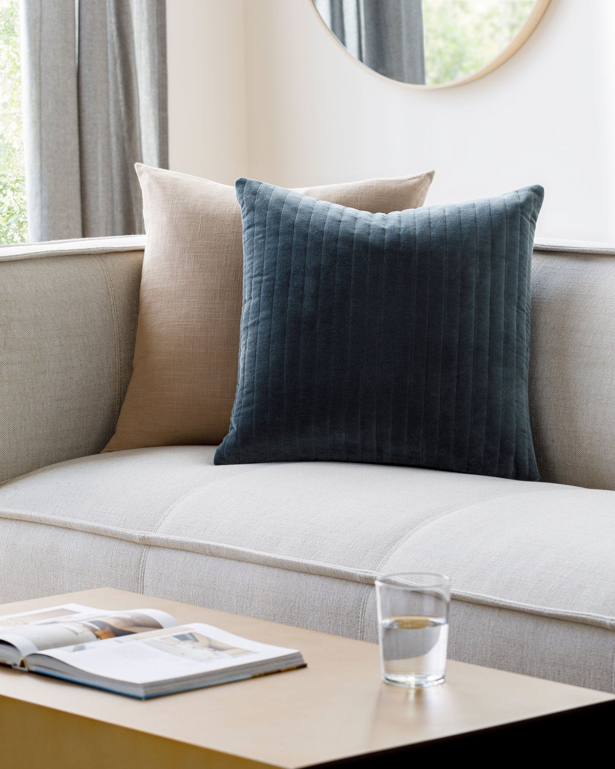 SURYA DIGBY ACCENT PILLOW - Linens