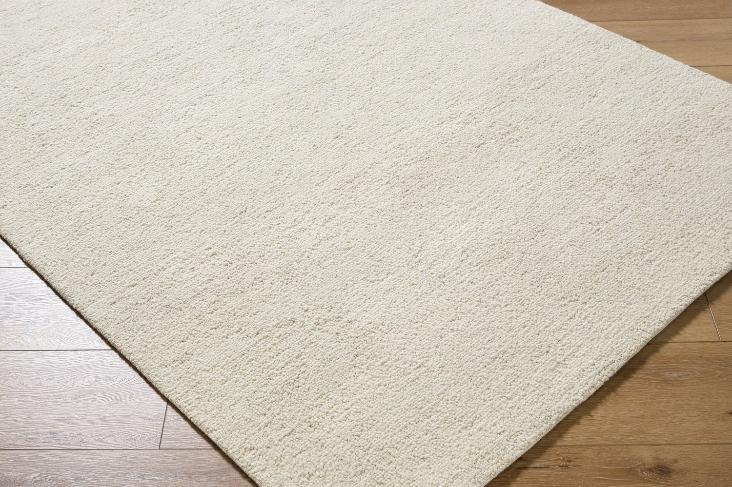LIVABLISS DESIRE HANDMADE RUG - Rugs