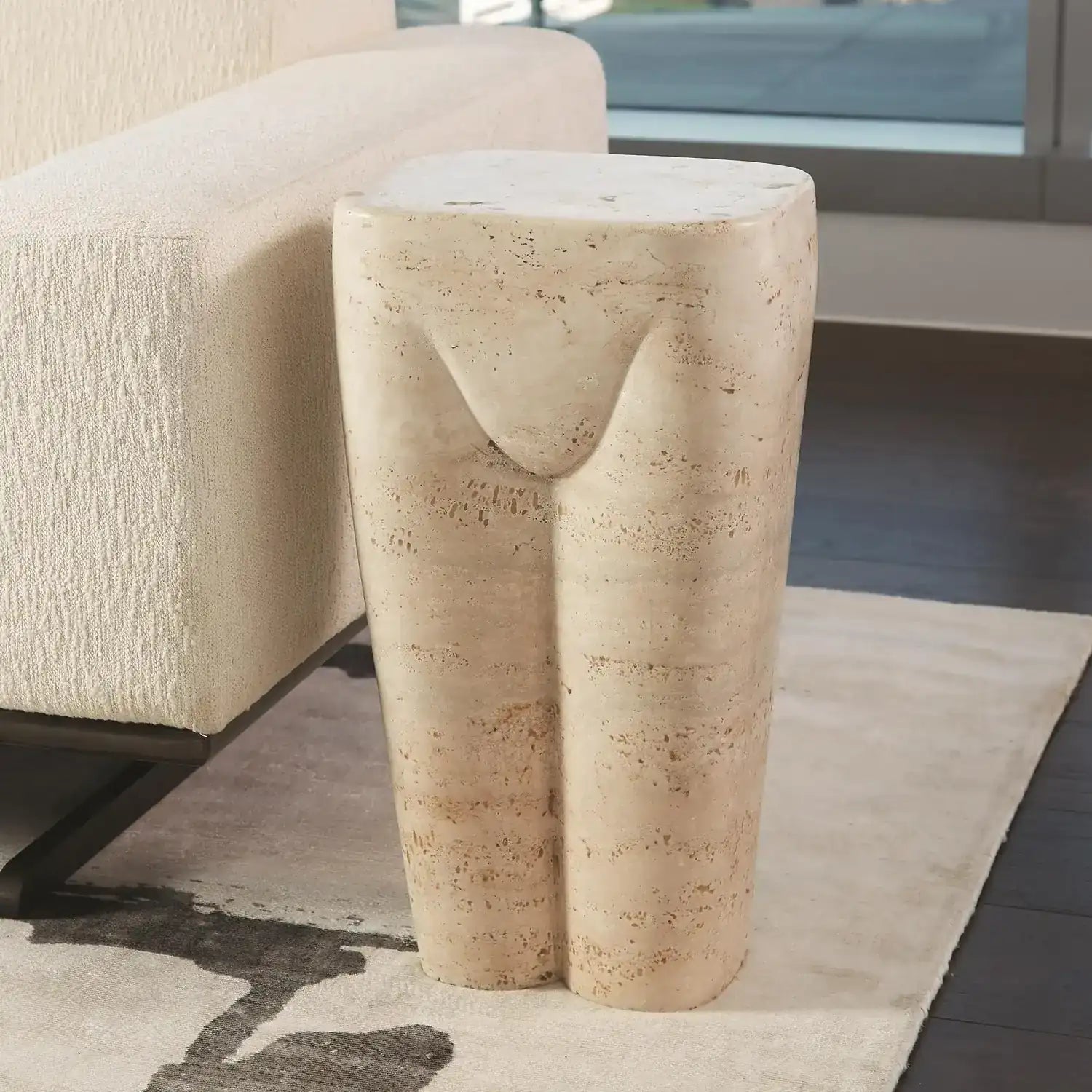 GLOBAL VIEWS FEMME STOOL - Decorative Accents