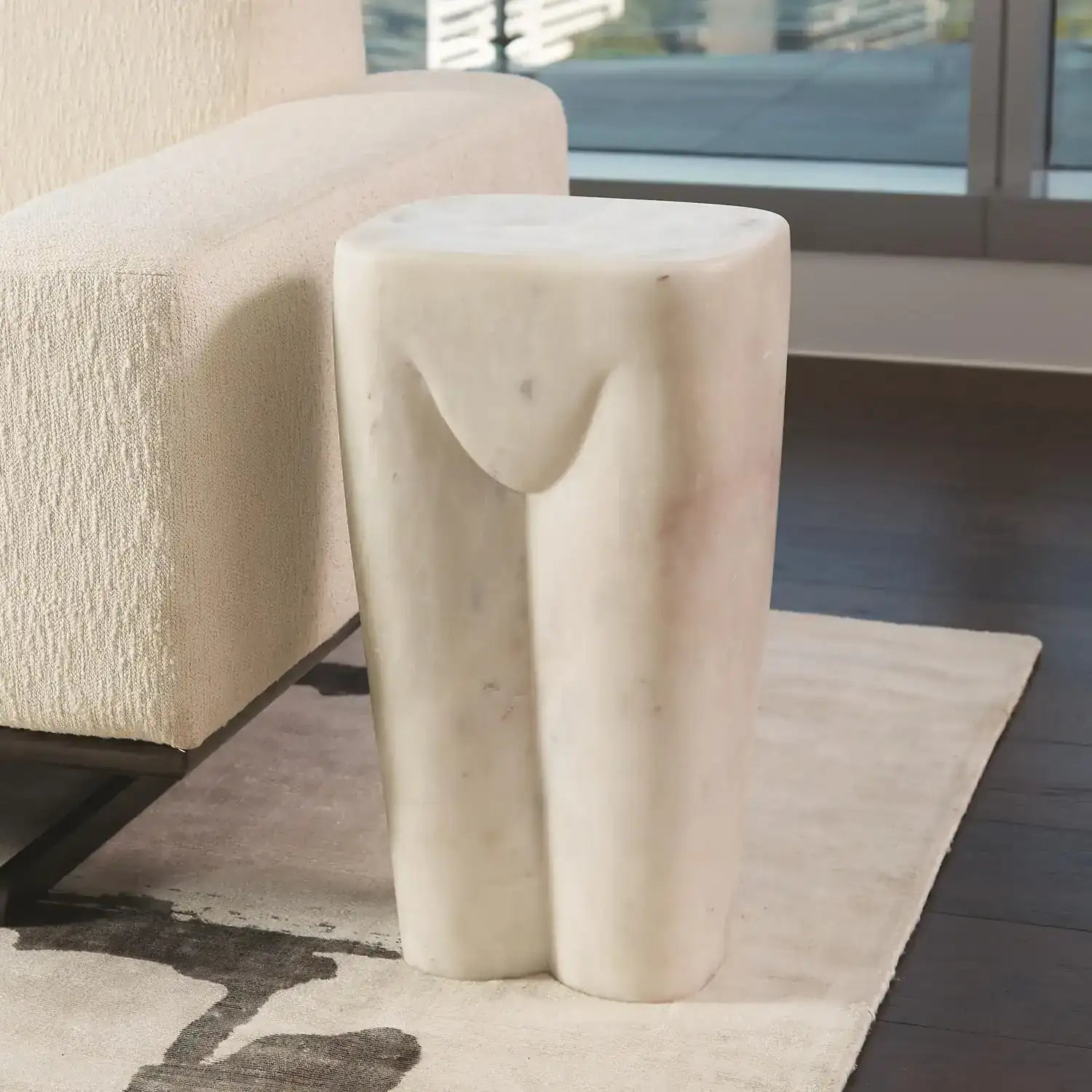 GLOBAL VIEWS FEMME STOOL - Decorative Accents
