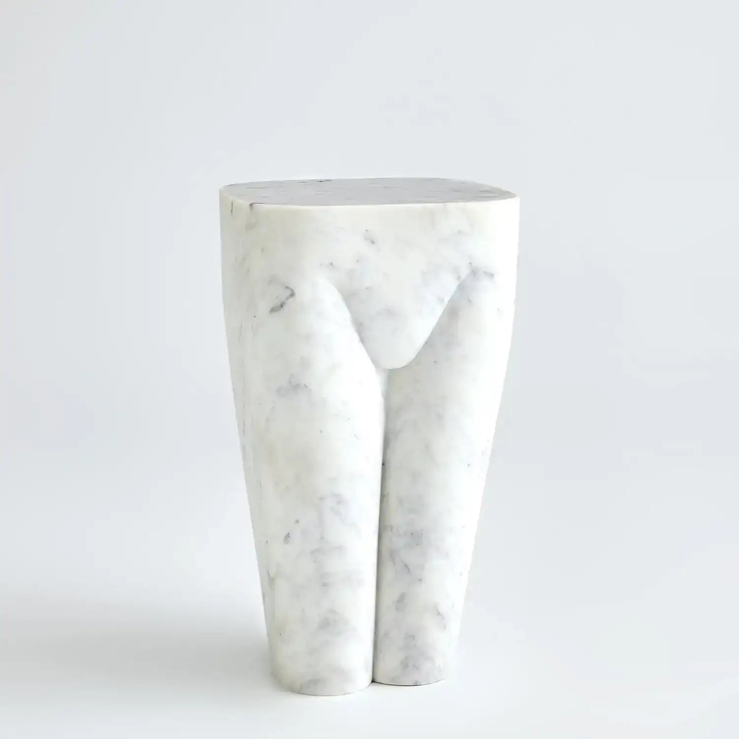 GLOBAL VIEWS FEMME STOOL - Decorative Accents