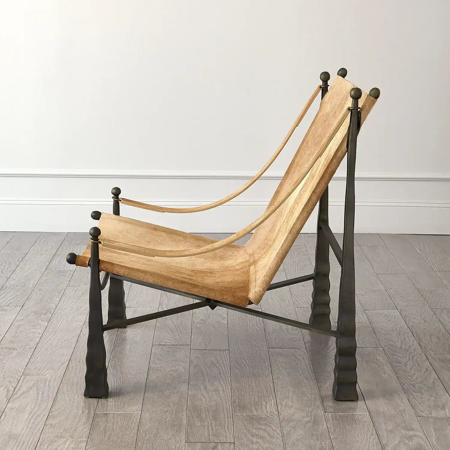 GLOBAL VIEWS COGNAC CHAIR - Lounge