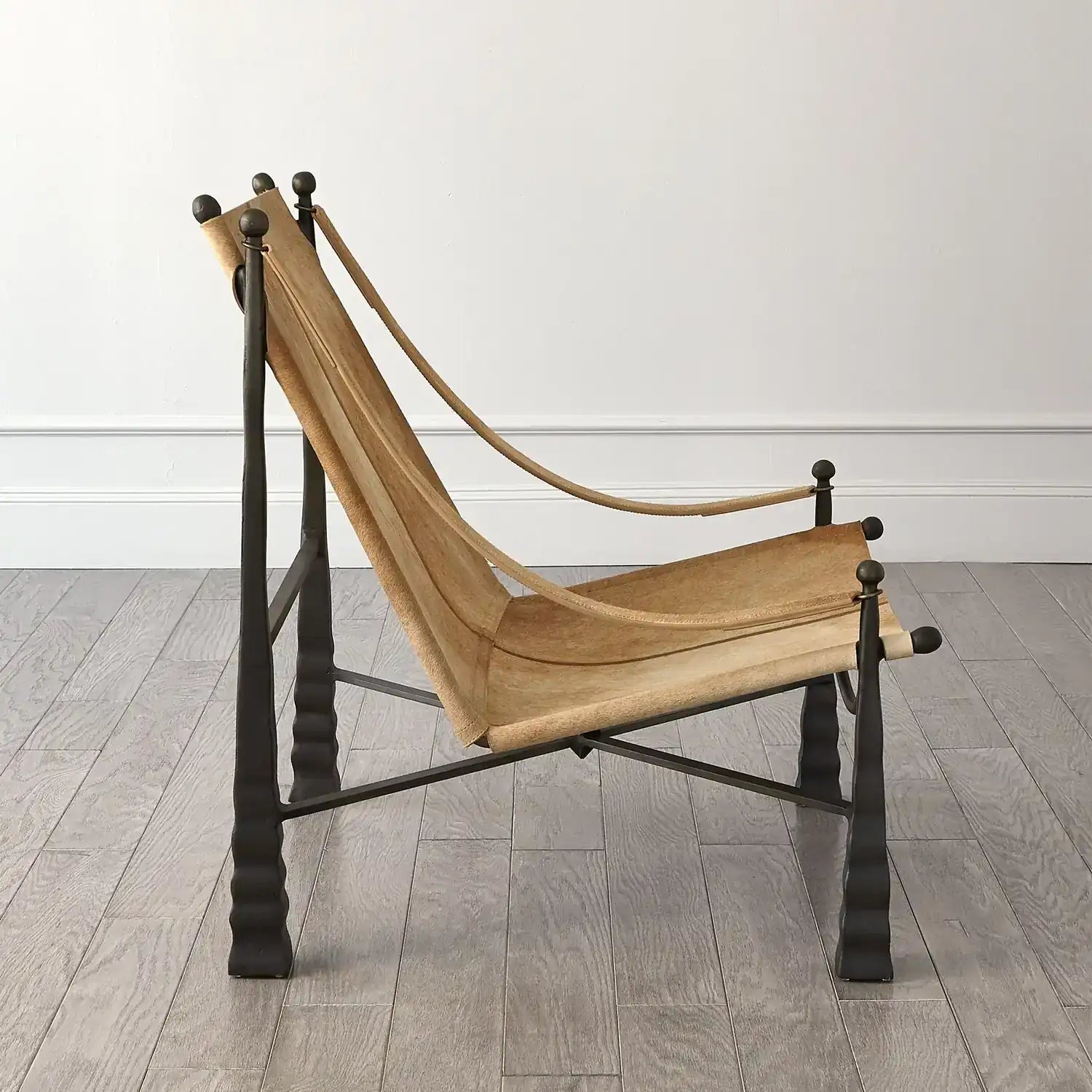 GLOBAL VIEWS COGNAC CHAIR - Lounge