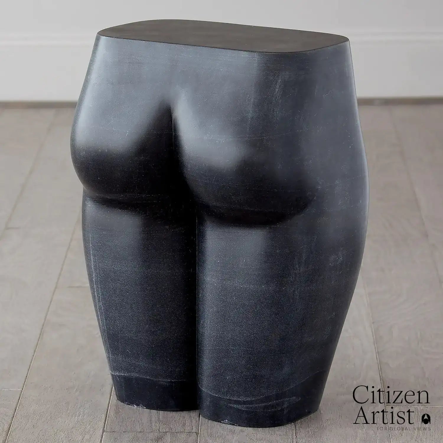 GLOBAL VIEWS L'HOMME STOOL - Bar Stools