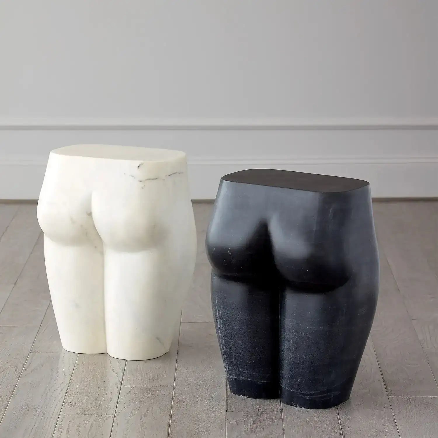 GLOBAL VIEWS L'HOMME STOOL - Bar Stools