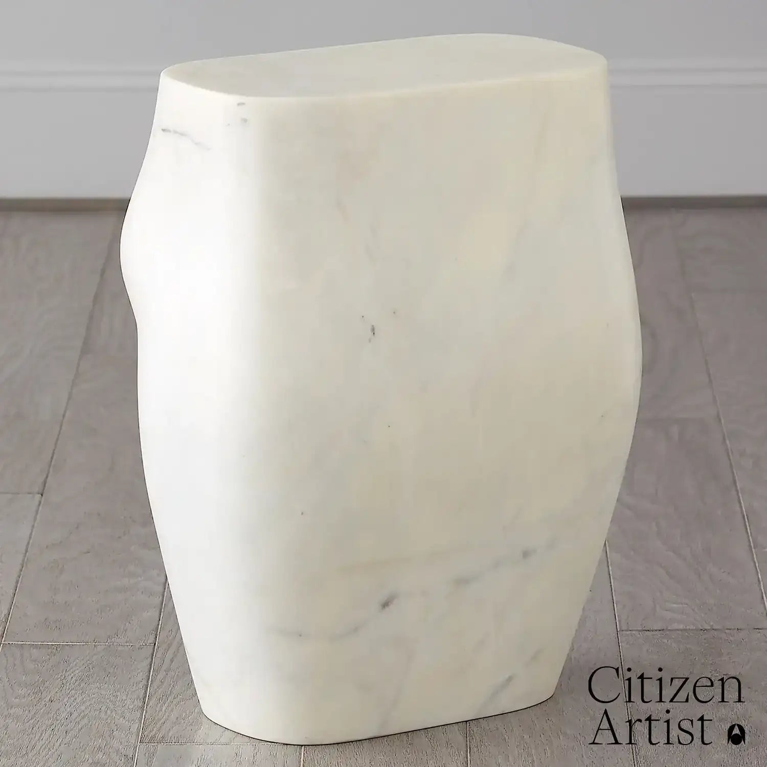 GLOBAL VIEWS L'HOMME STOOL - Bar Stools
