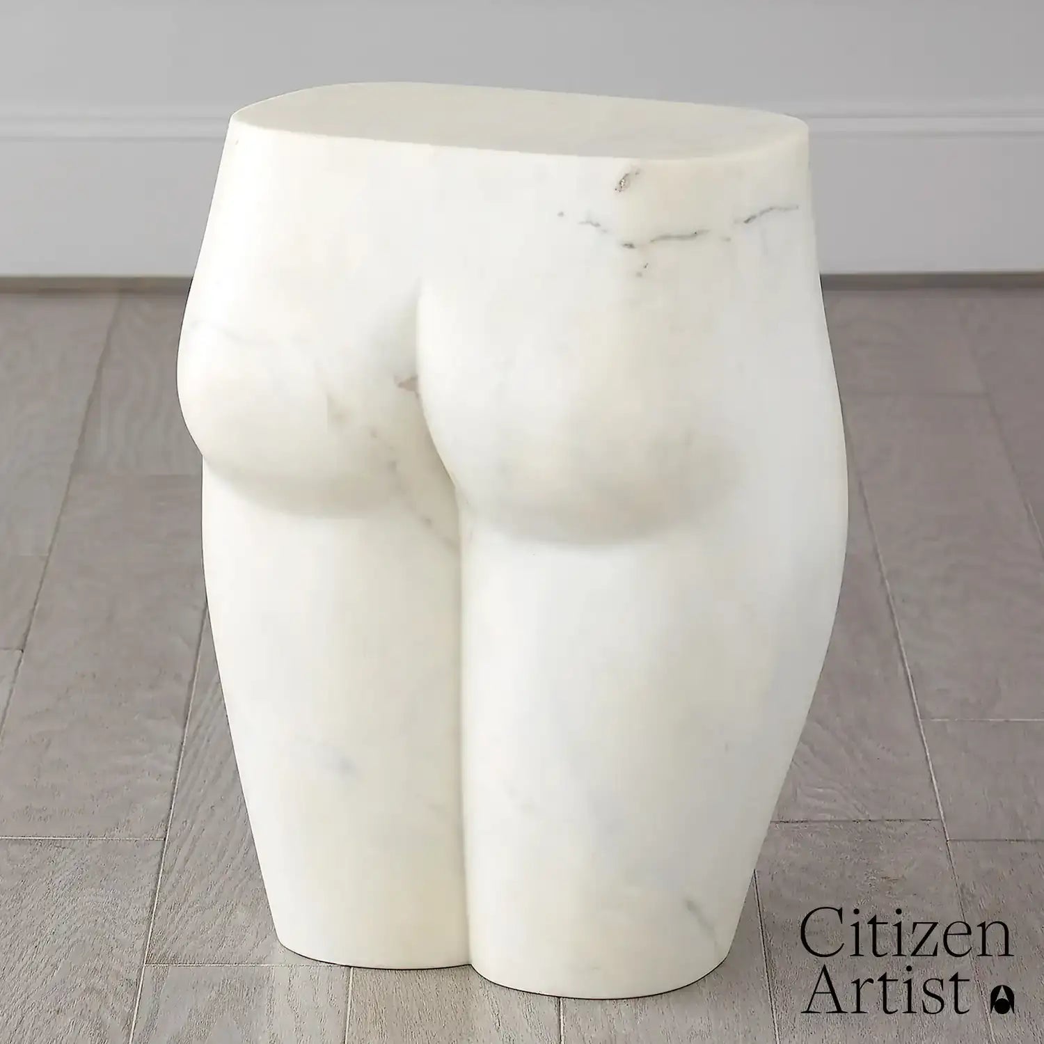 GLOBAL VIEWS L'HOMME STOOL - Bar Stools