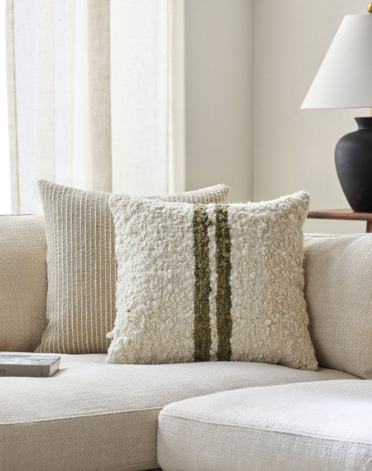 SURYA DAGNY ACCENT PILLOW - Linens