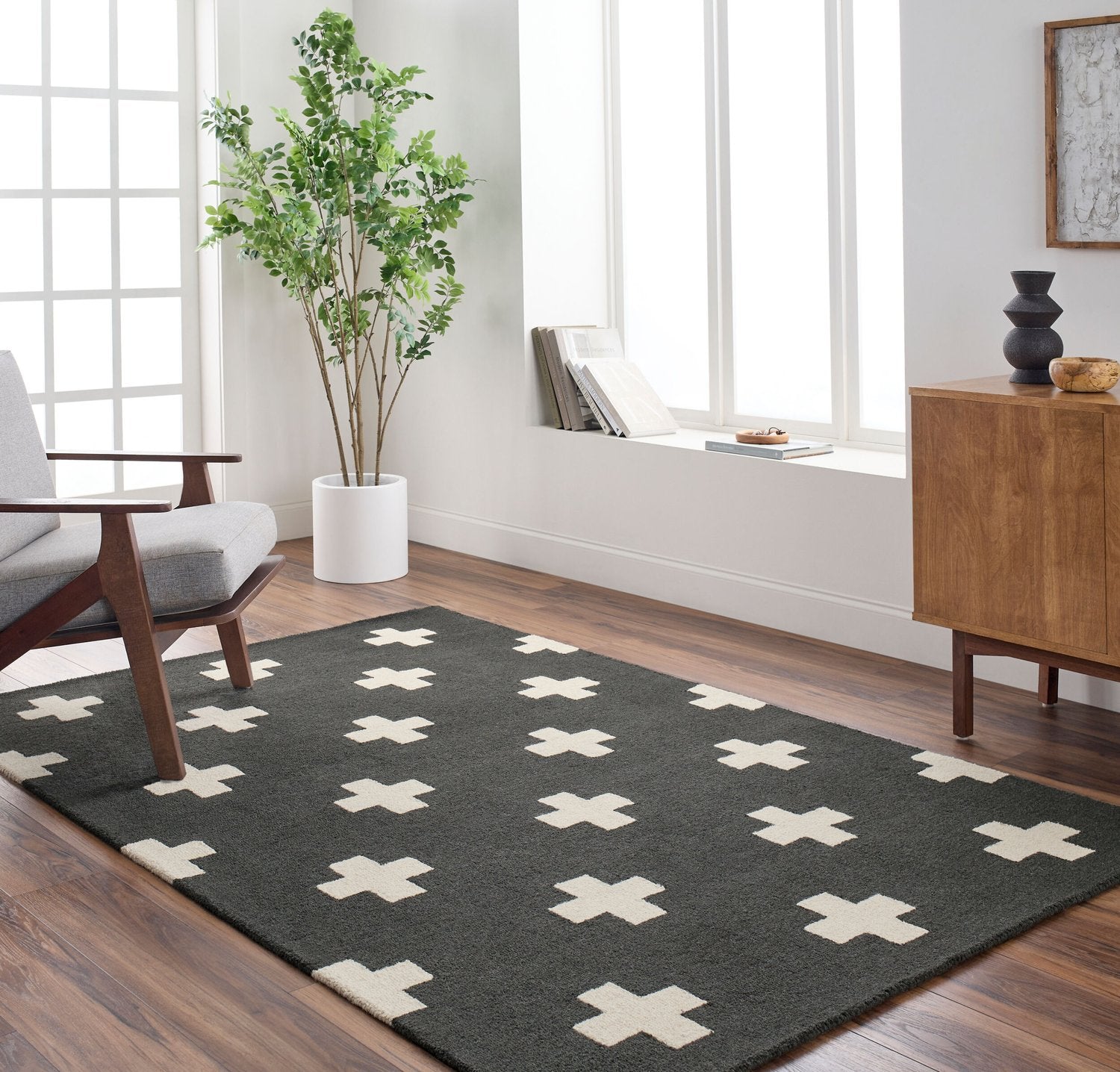 LIVABLISS HILDA HANDMADE RUG - Rugs