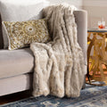 SURYA INNU THROW - Linens