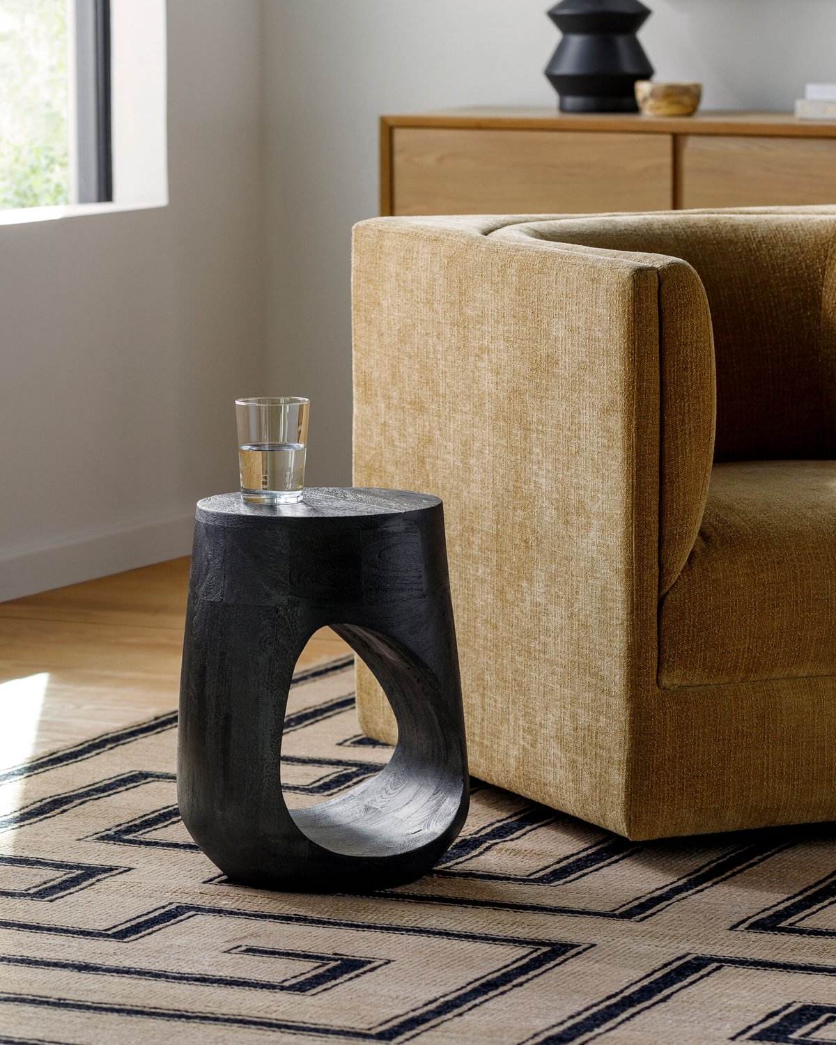 SURYA ISIRI END TABLE - Side