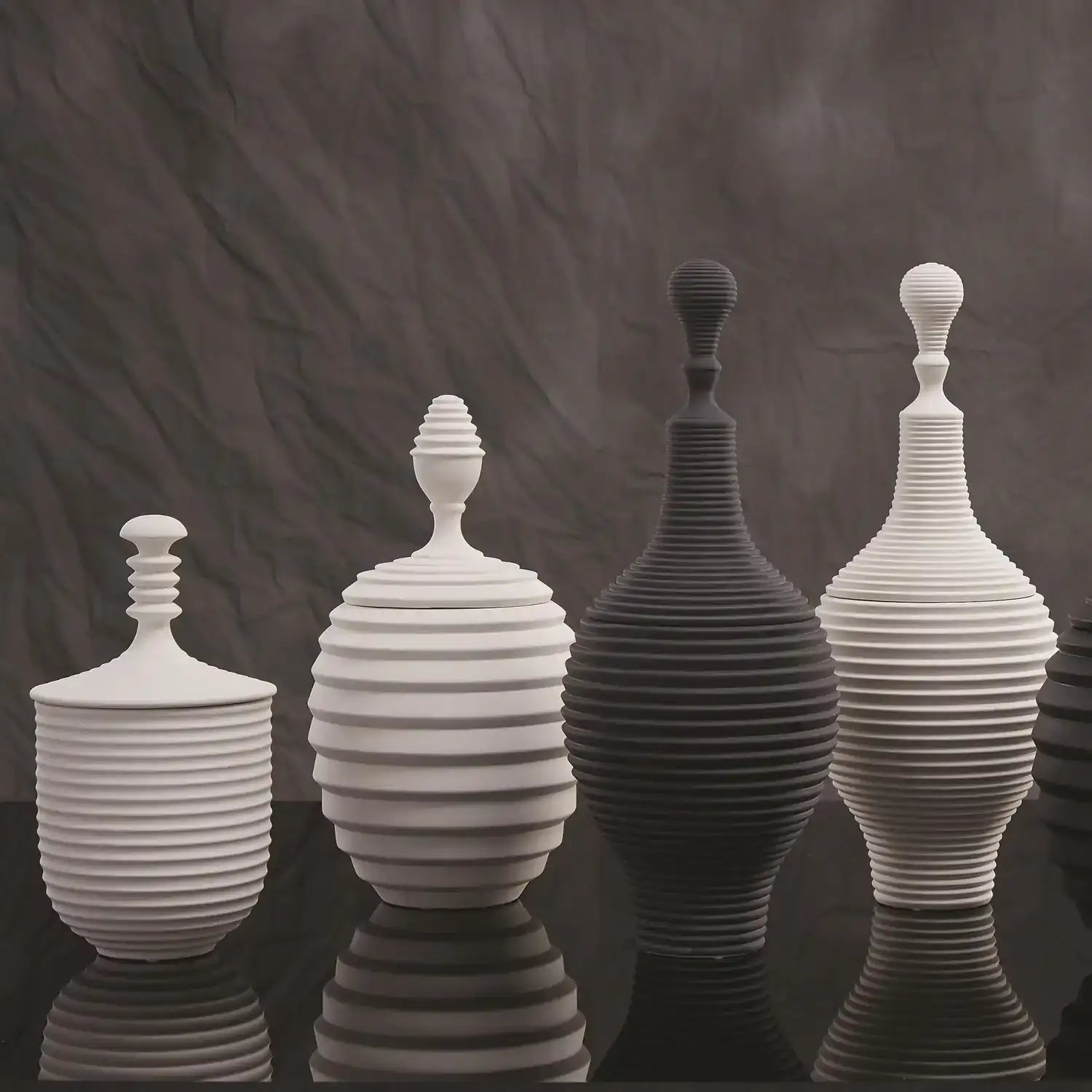 GLOBAL VIEWS ORION JAR - Decorative Accents