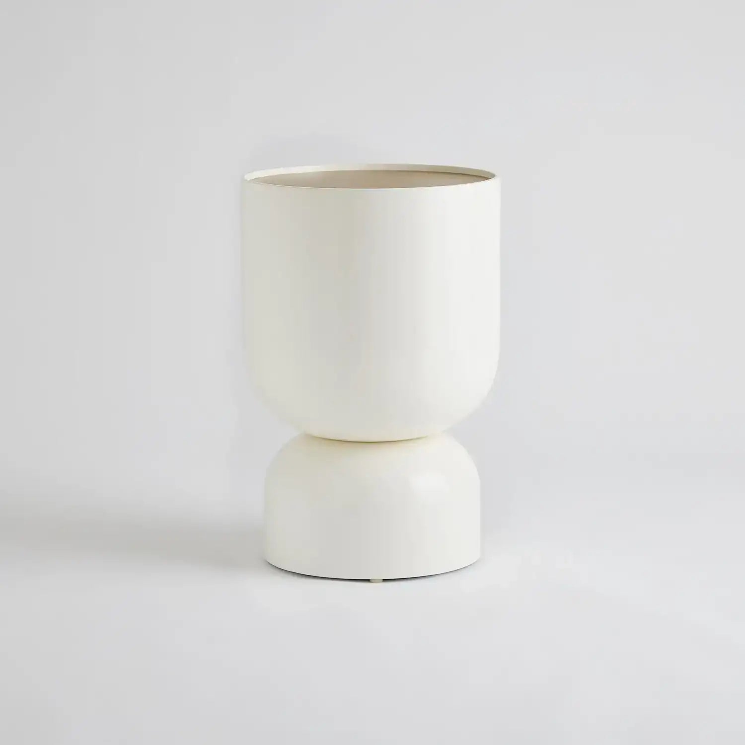 GLOBAL VIEWS THREE KINGS SIDE TABLE - Coffee