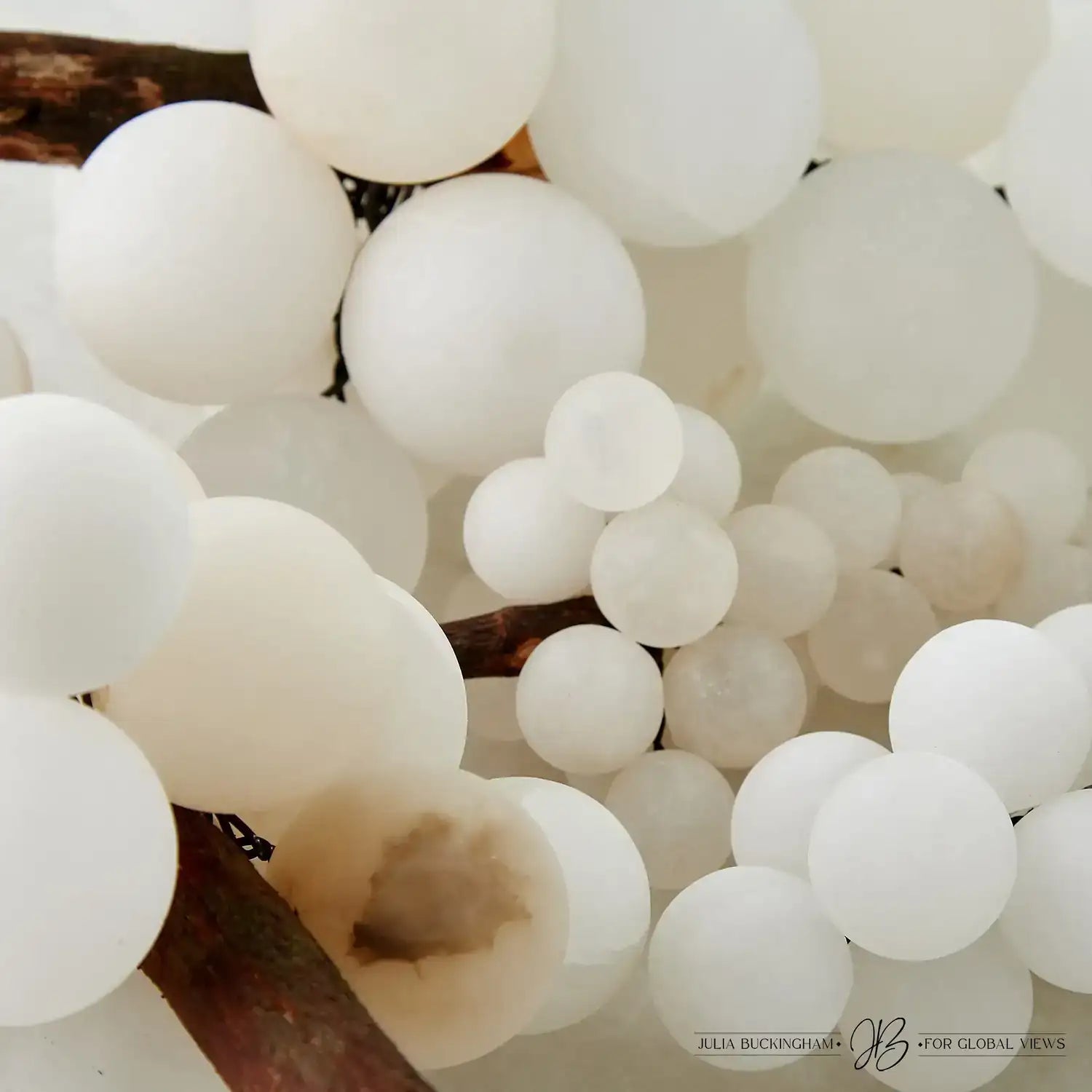 GLOBAL VIEWS BELLA GRAPES - Decorative Accents