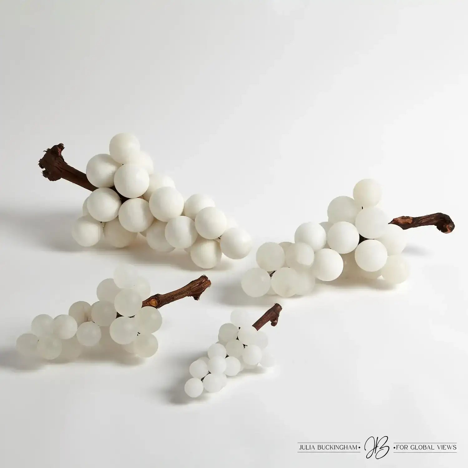 GLOBAL VIEWS BELLA GRAPES - Decorative Accents
