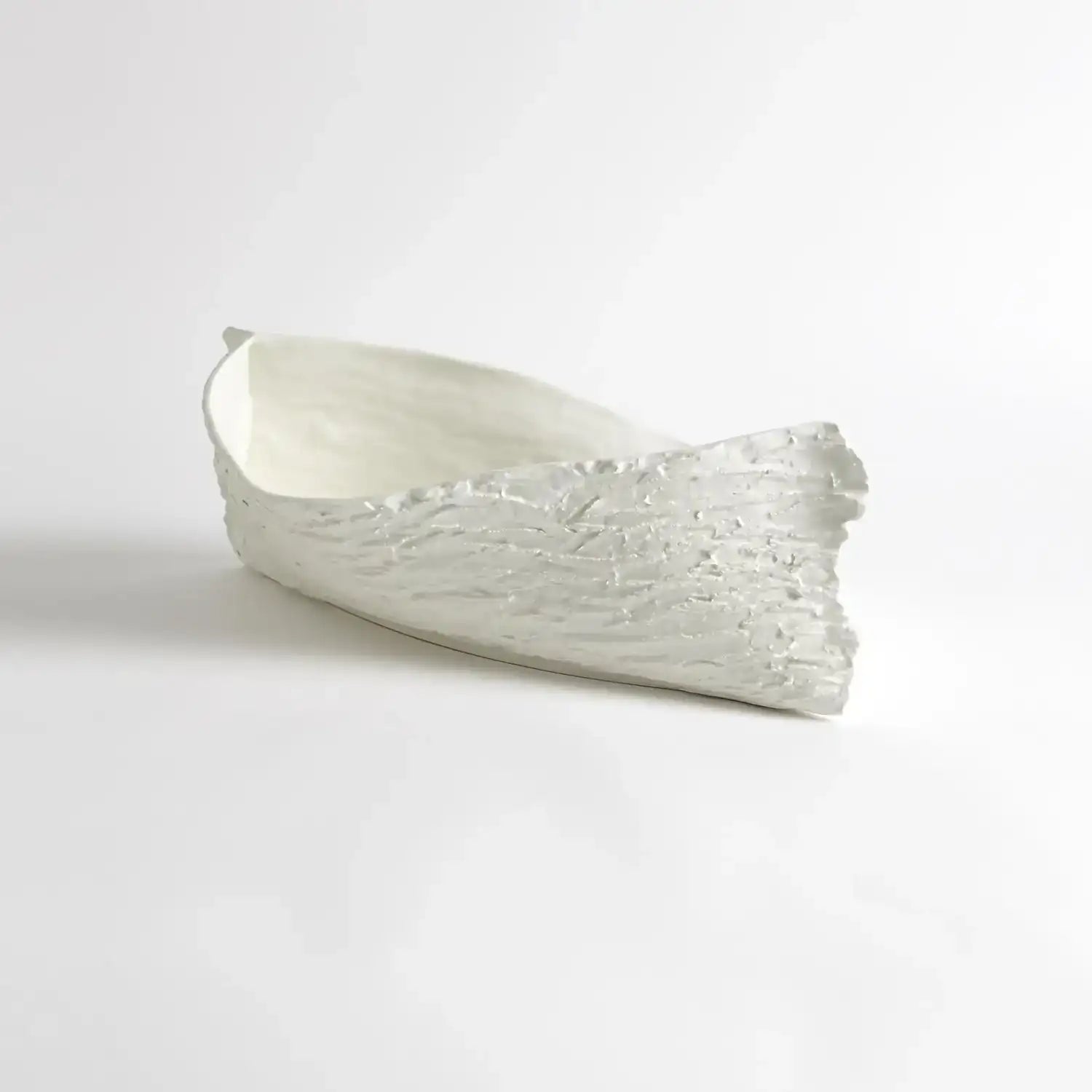 GLOBAL VIEWS TWISTY JAPANESE CHERRY BOWL - Decorative Accents