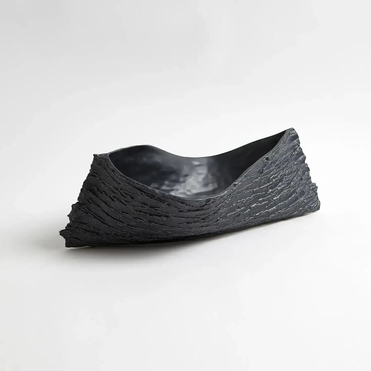 GLOBAL VIEWS TWISTY JAPANESE CHERRY BOWL - Decorative Accents