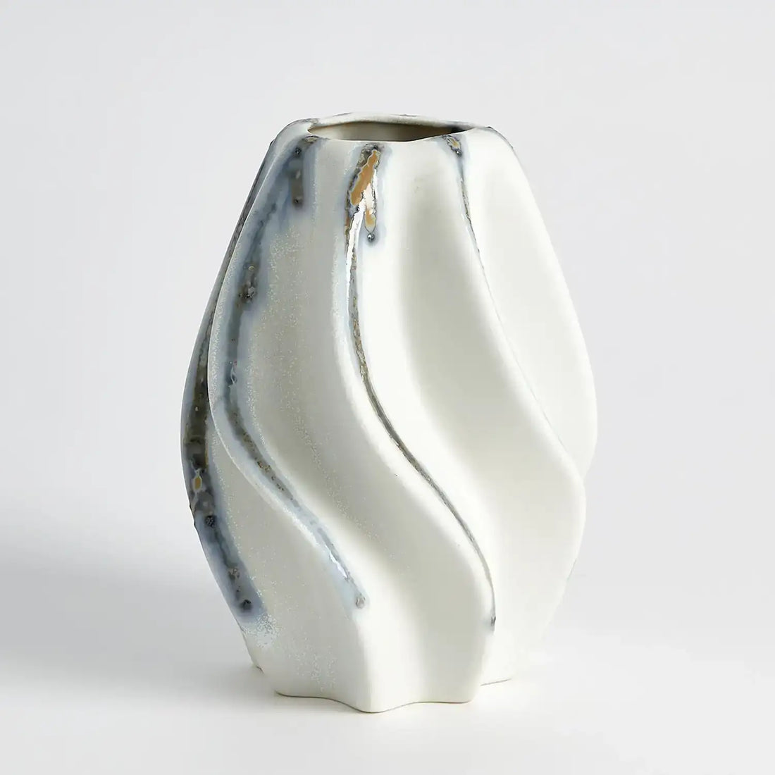 GLOBAL VIEWS TWIST VASE - Decorative Accents