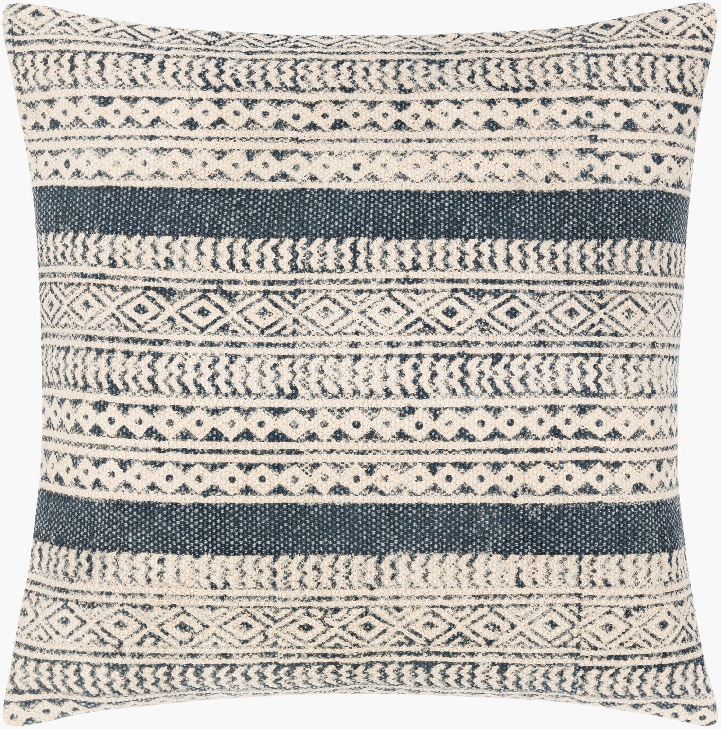 LIVABLISS JANYA ACCENT PILLOW - Linens
