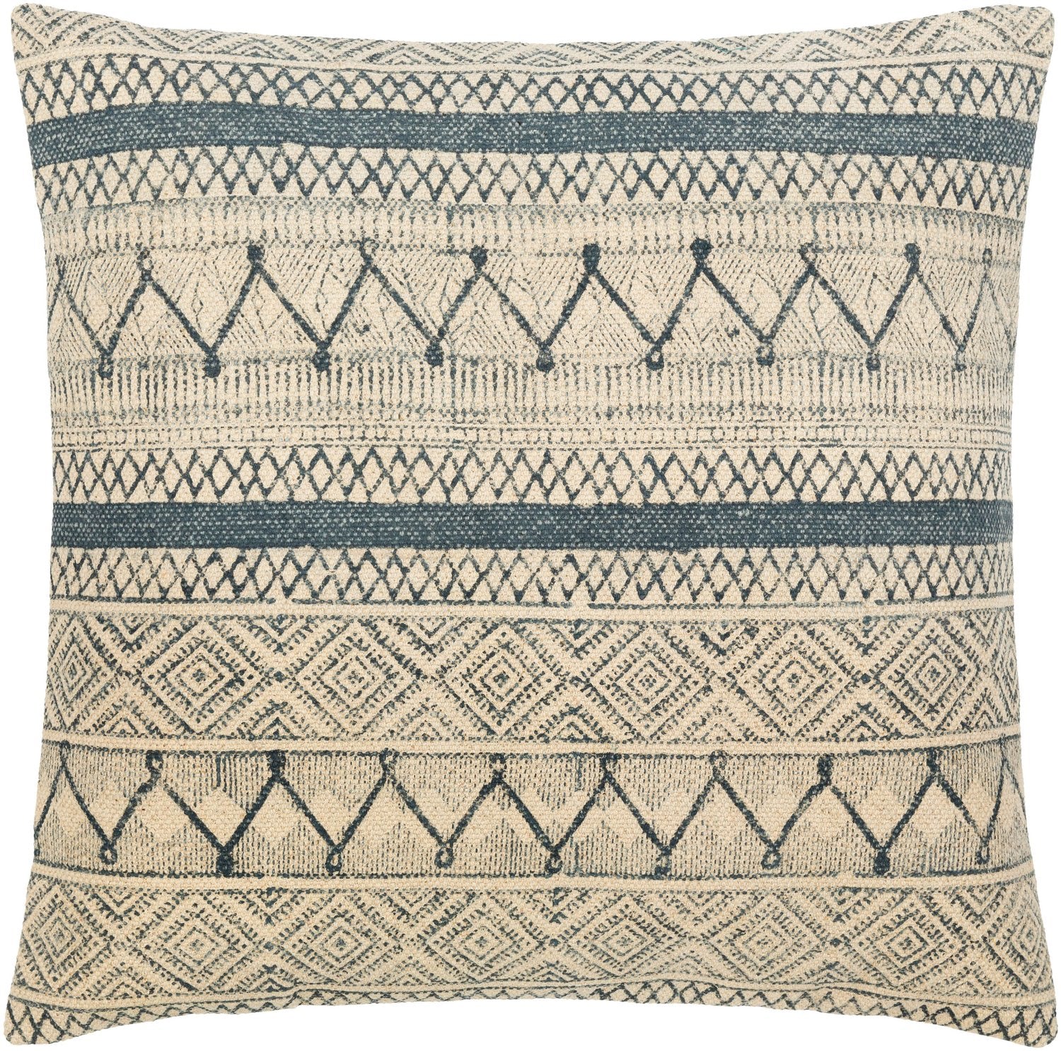 LIVABLISS JANYA ACCENT PILLOW - Linens