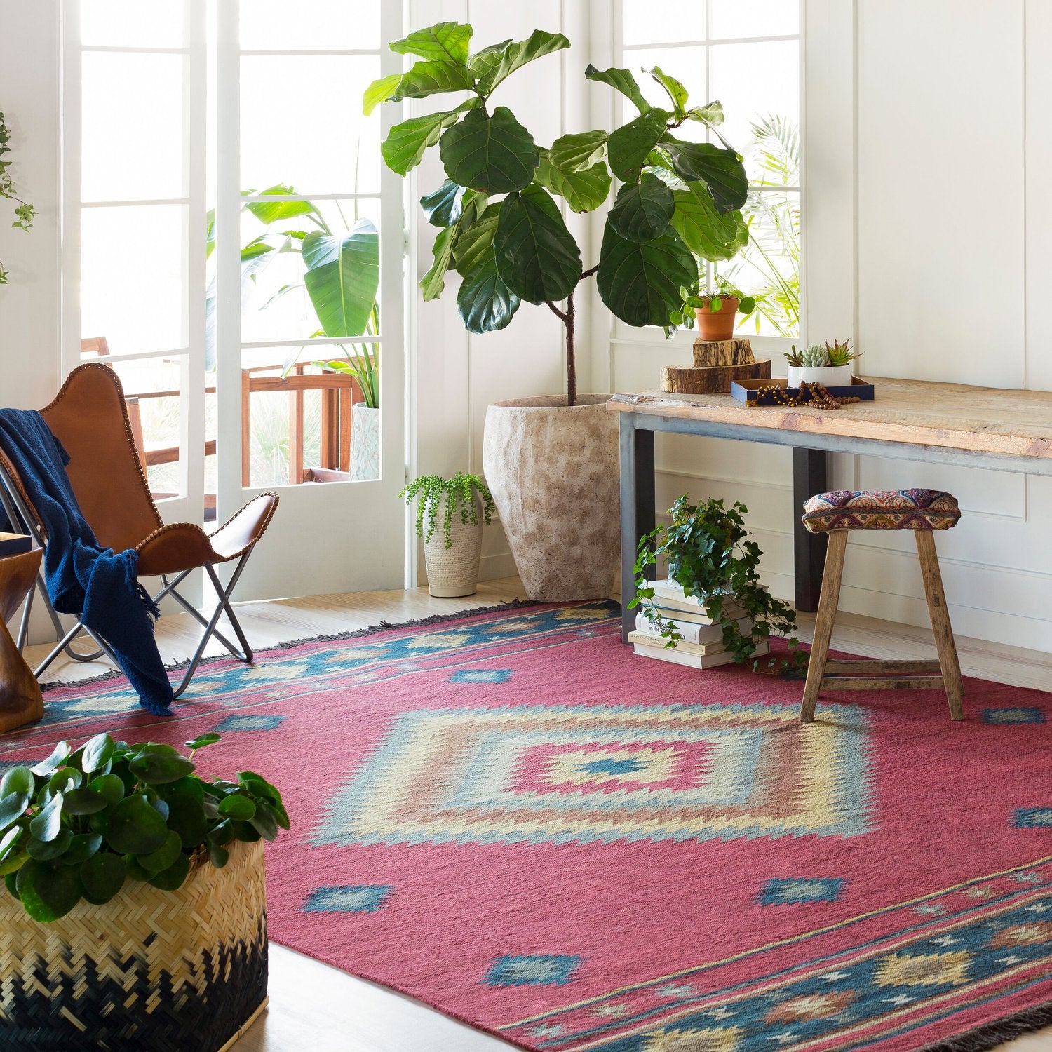 LIVABLISS JEWEL TONE HANDMADE RUG - Rugs