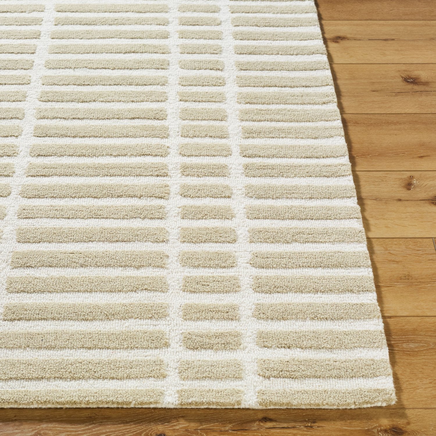 LIVABLISS KLOPP HANDMADE RUG - Rugs