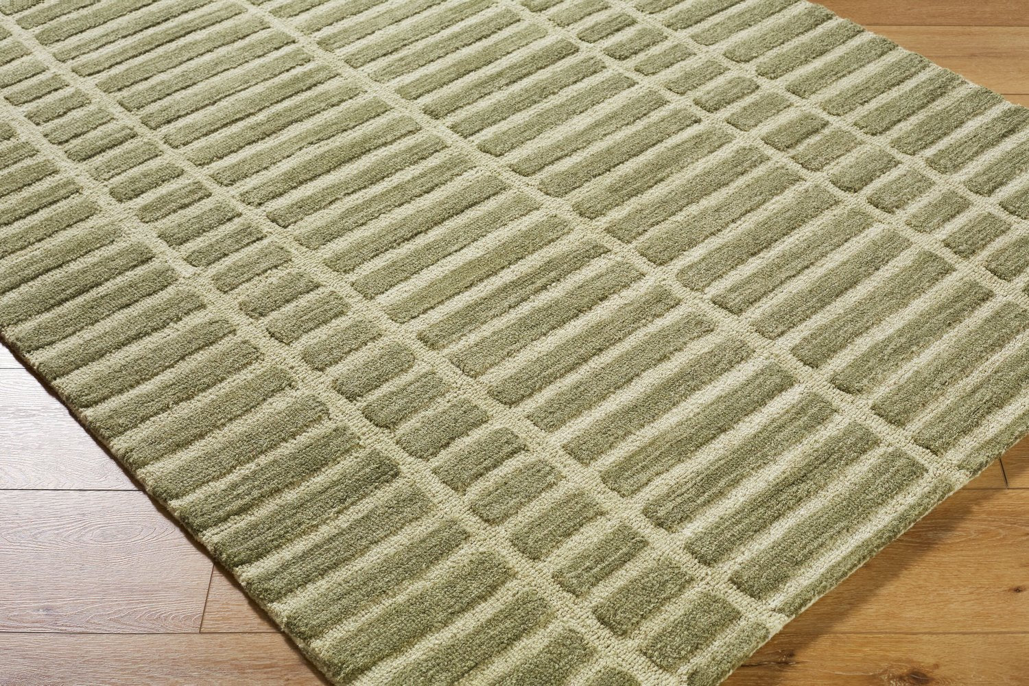LIVABLISS KLOPP HANDMADE RUG - Rugs