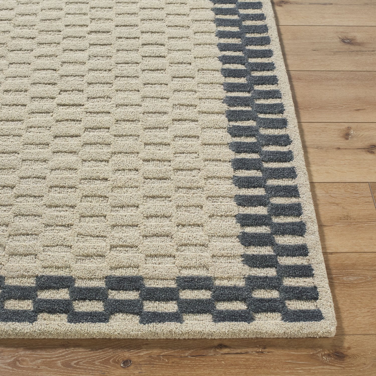 LIVABLISS KLOPP HANDMADE RUG - Rugs