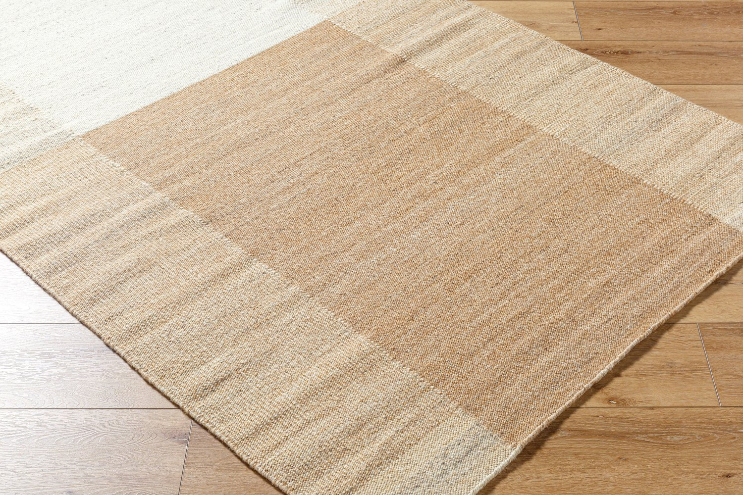 LIVABLISS LANESRA HANDMADE RUG - Rugs