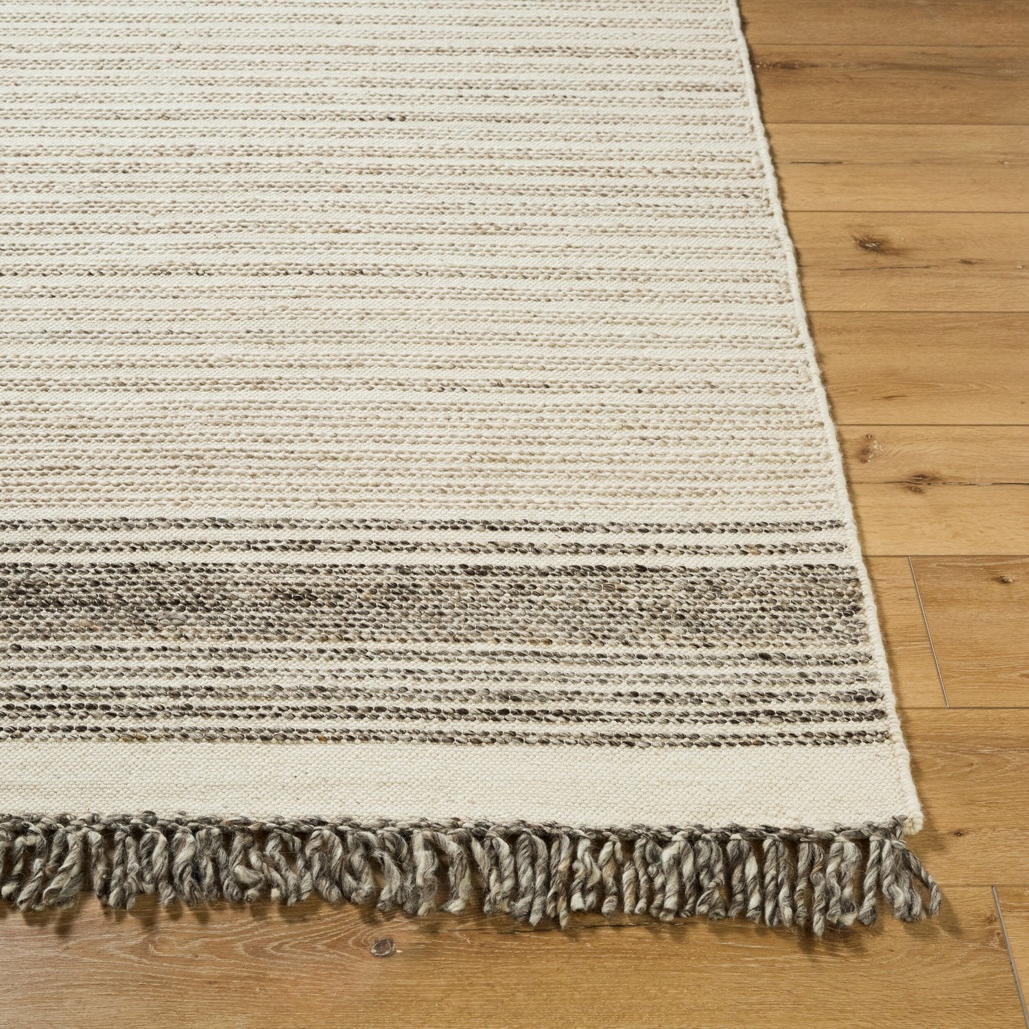SURYA LUCIE HANDMADE RUG - Rugs