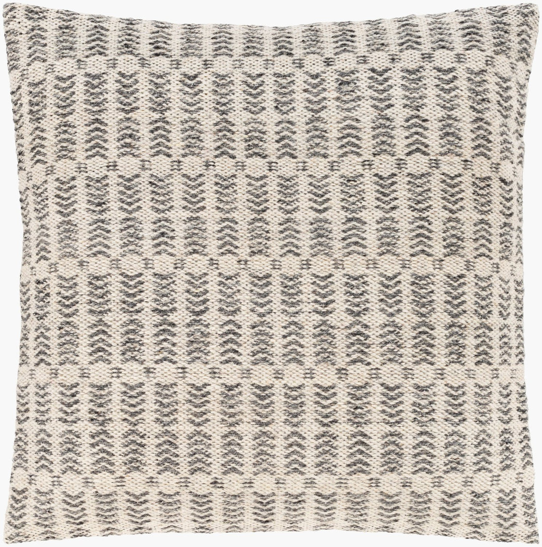 LIVABLISS LEIF ACCENT PILLOW - Linens