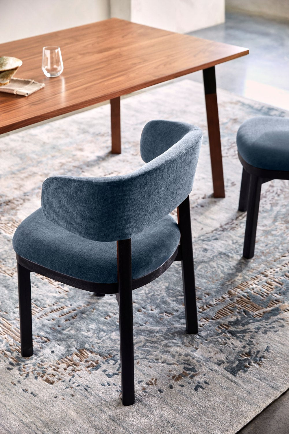 SURYA LINDO DINING CHAIR - Dining Chairs