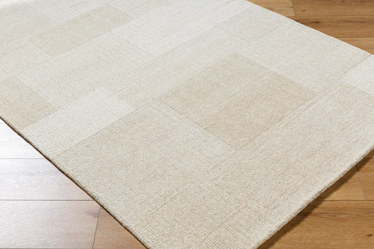 LIVABLISS LAS PALMAS HANDMADE RUG - Rugs