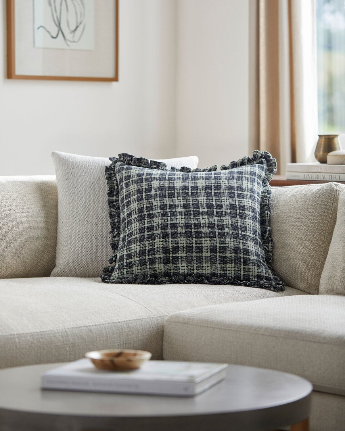 SURYA LOUISVILLE ACCENT PILLOW - Linens