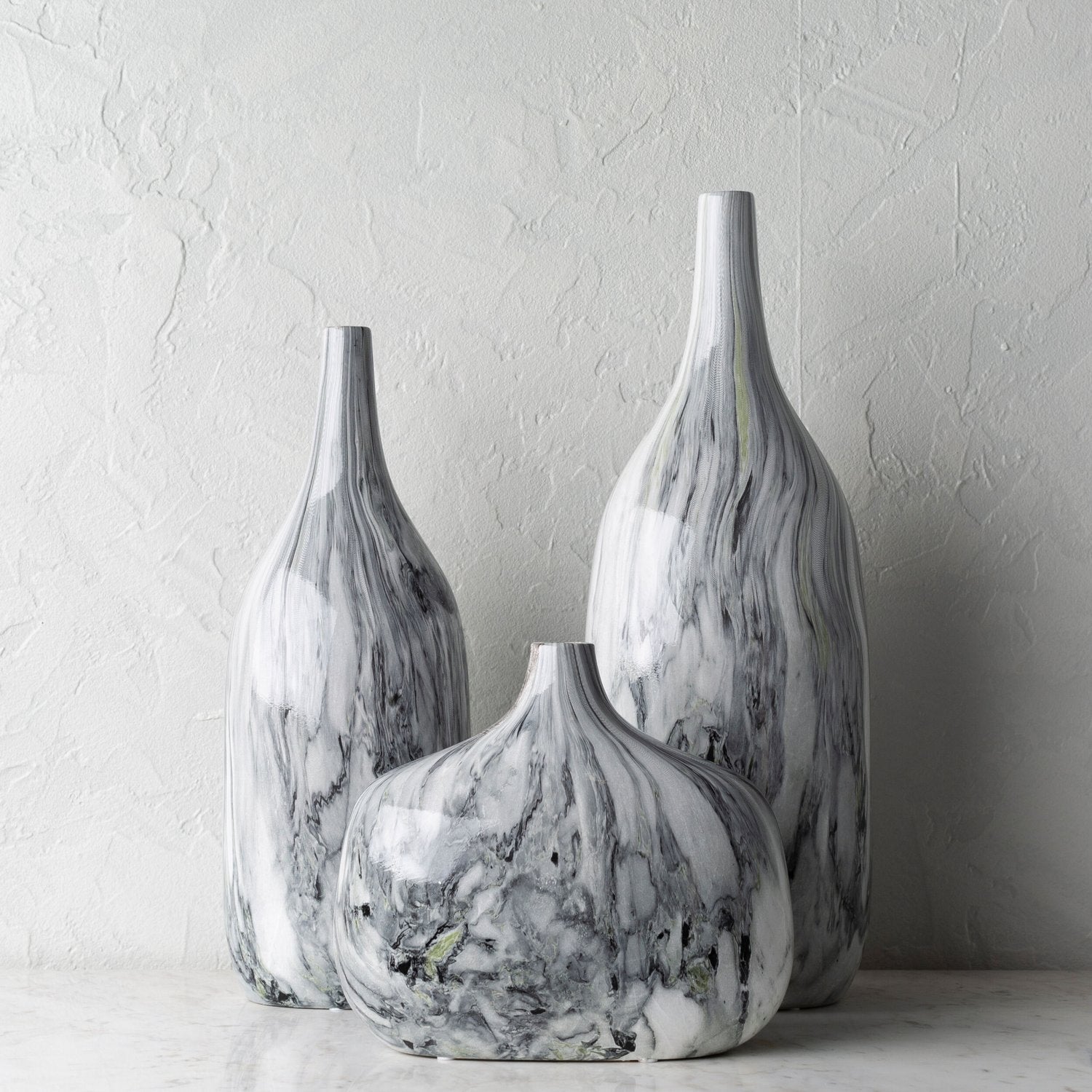 GLOBAL VIEWS MARBLE VASE - Art