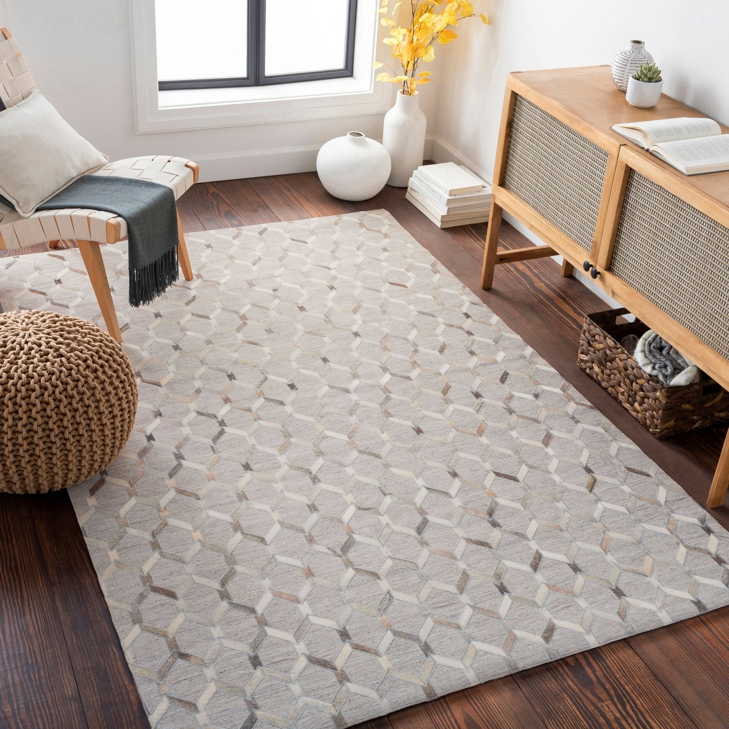 SURYA MEDORA HANDMADE RUG - Rugs