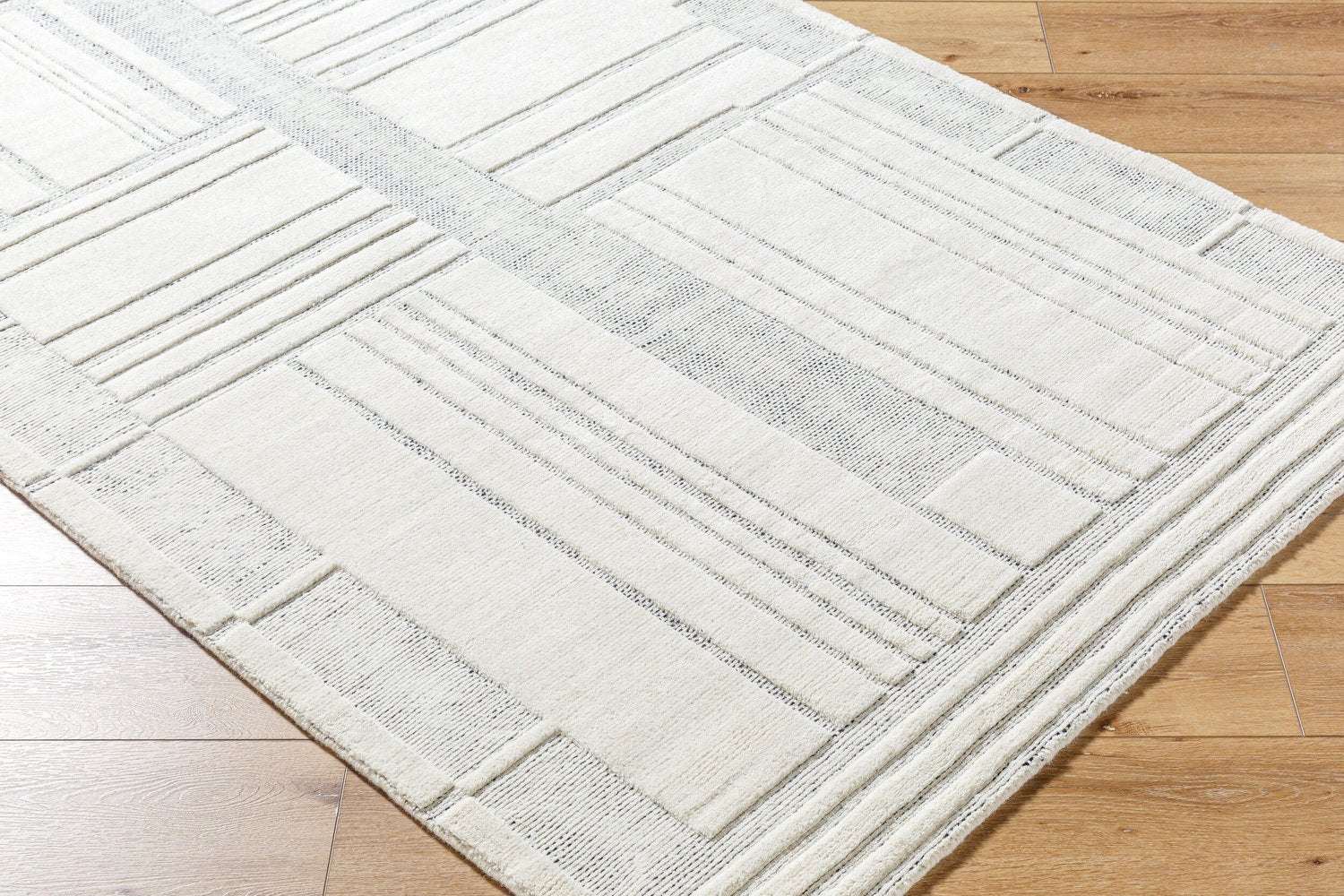 SURYA MOLDE HANDMADE RUG - Rugs