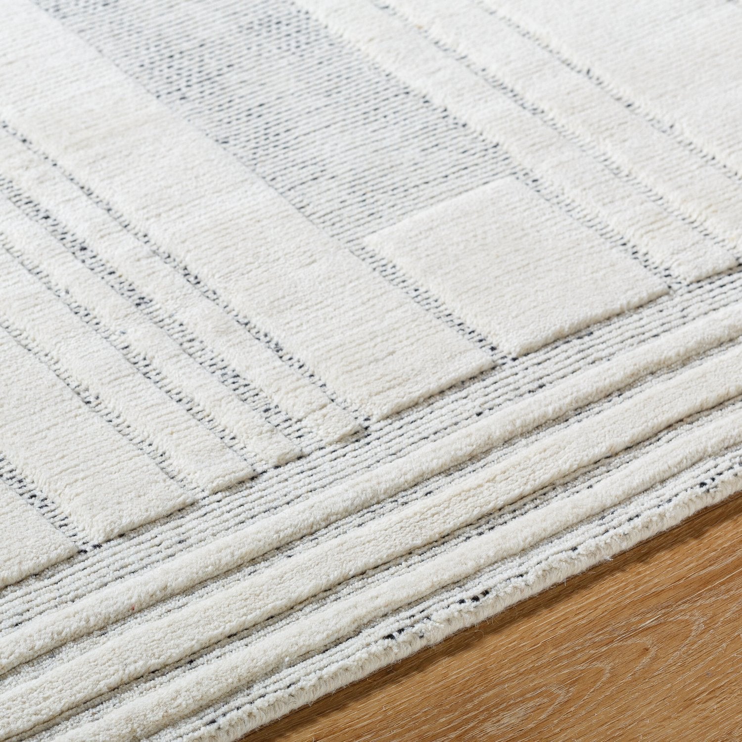 SURYA MOLDE HANDMADE RUG - Rugs