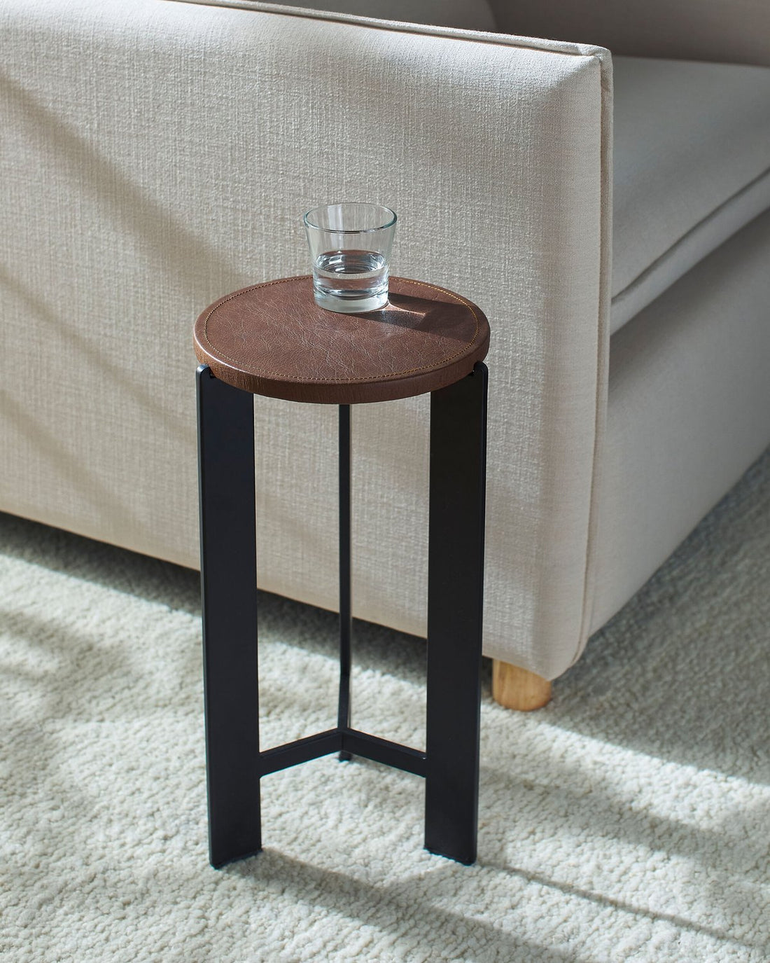 SURYA NISSE END TABLE - Side
