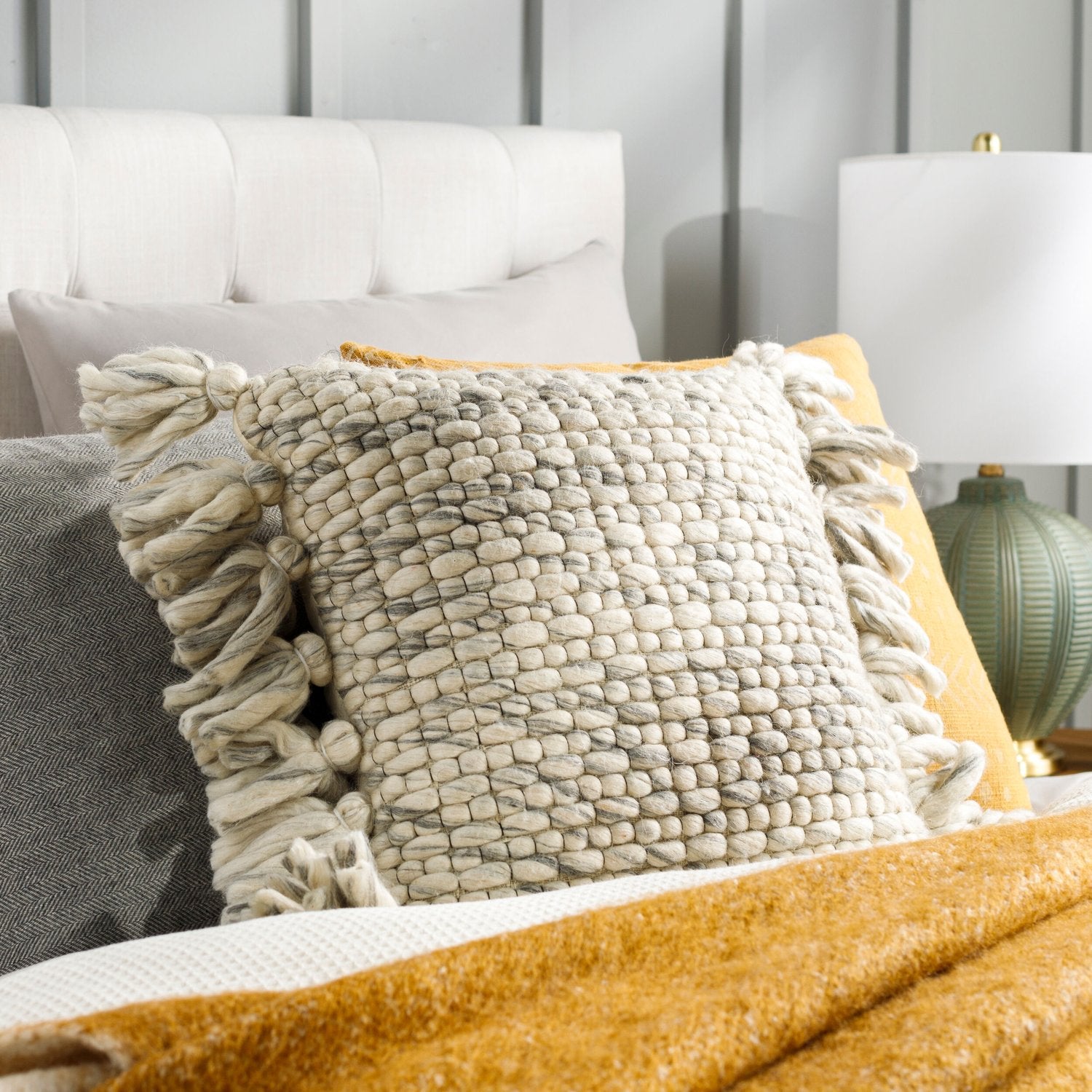 SURYA NARVIK LUMBAR PILLOW - Linens