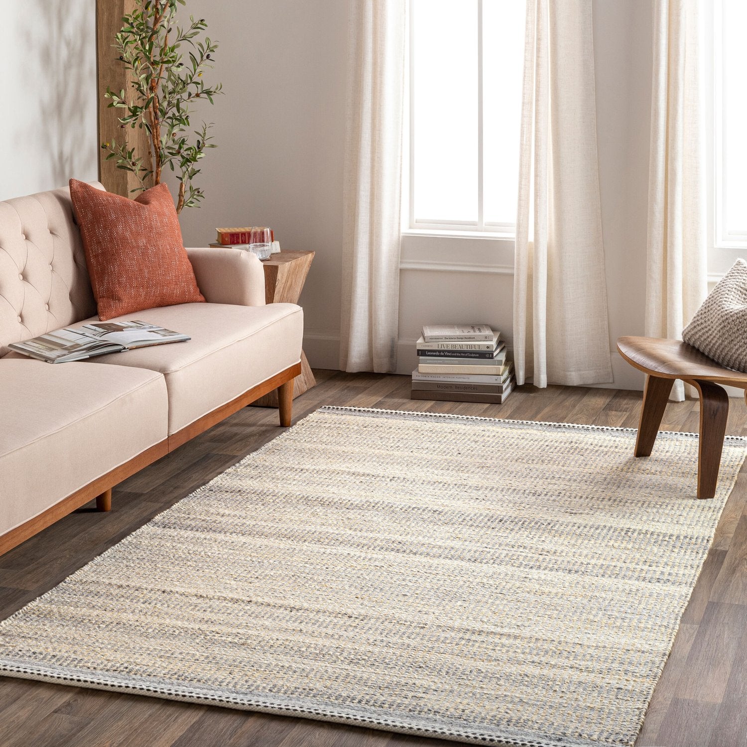 LIVABLISS NOTTINGHAM HANDMADE RUG - Rugs