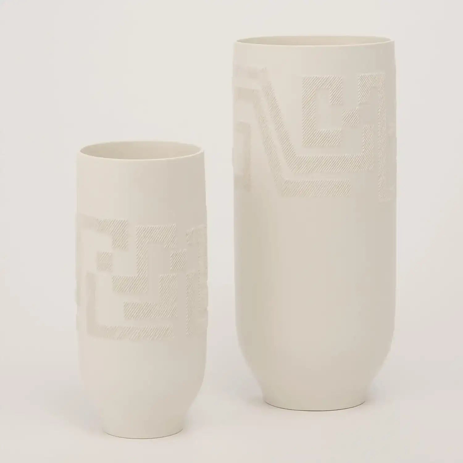 GLOBAL VIEWS CHACO VASE - Decorative Accents
