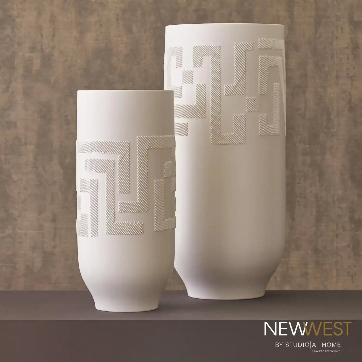 GLOBAL VIEWS CHACO VASE - Decorative Accents