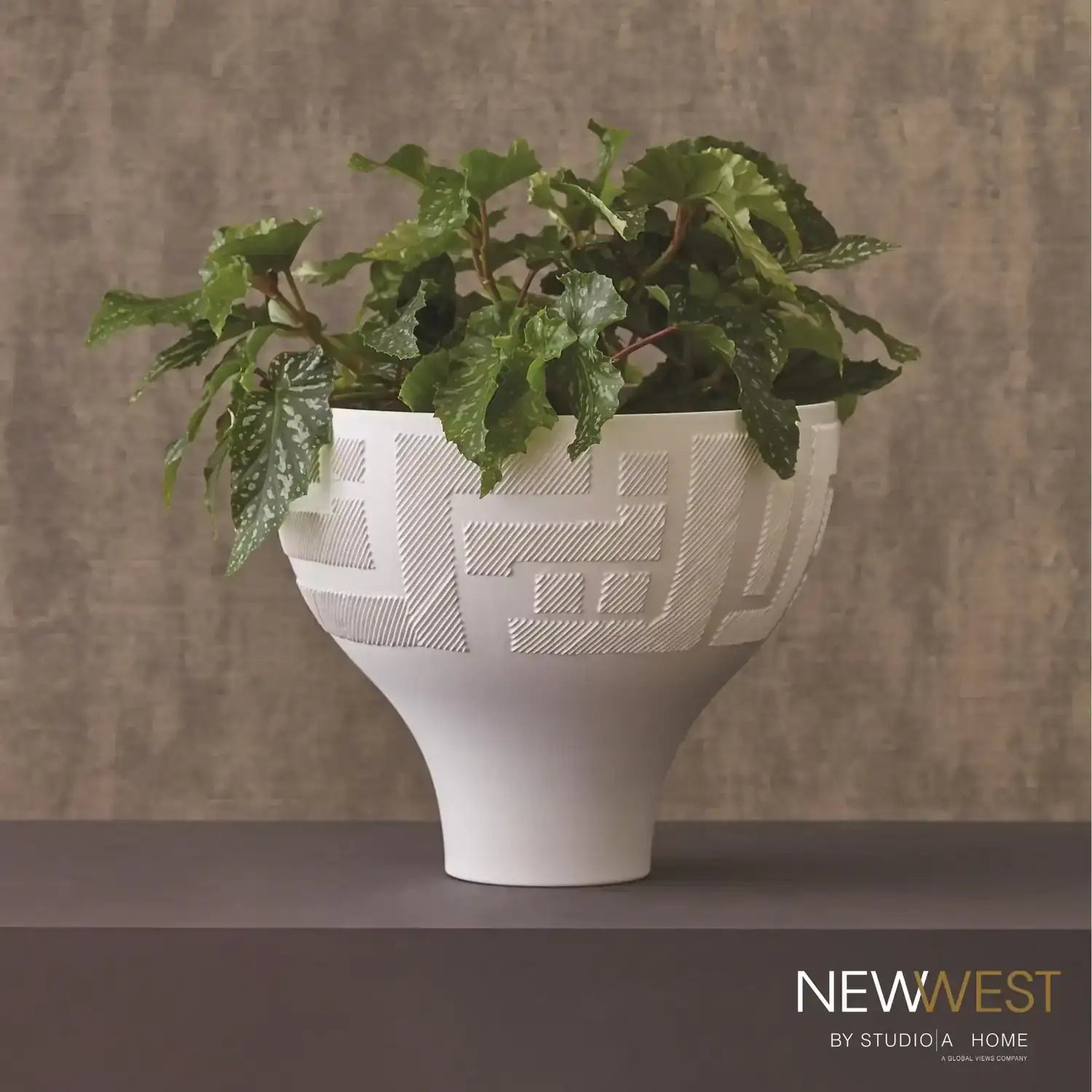 GLOBAL VIEWS CHACO BOWL - Decorative Accents